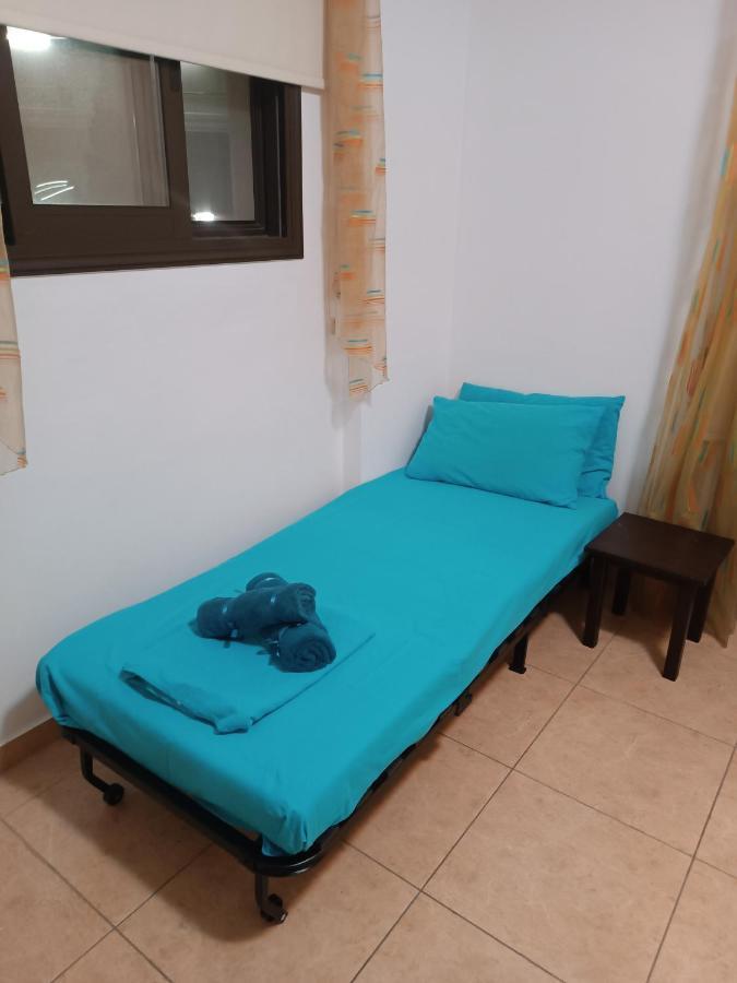 Pool Side 2 Bedroom Queens Gardens Complex Pafos Dış mekan fotoğraf