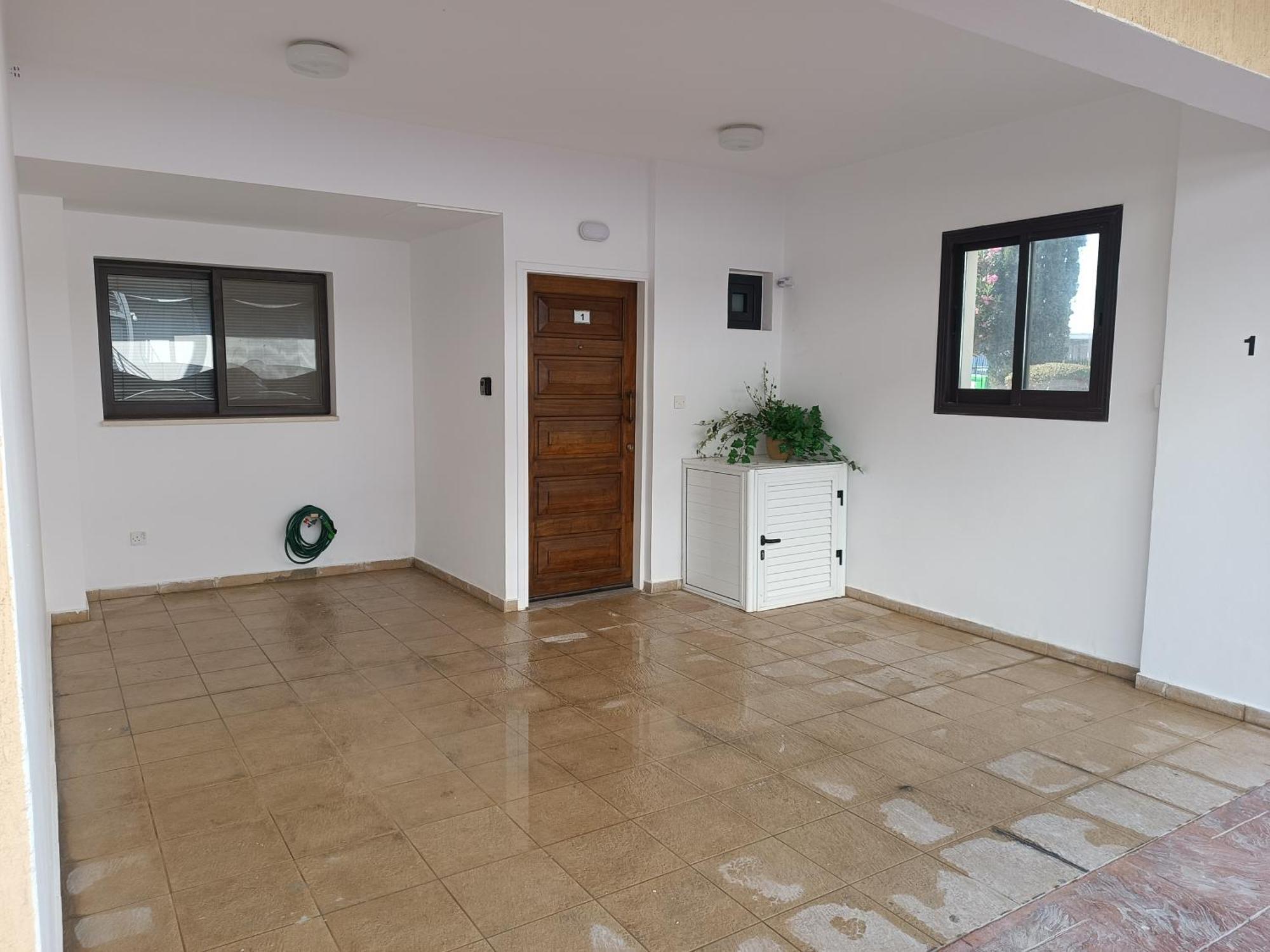 Pool Side 2 Bedroom Queens Gardens Complex Pafos Dış mekan fotoğraf