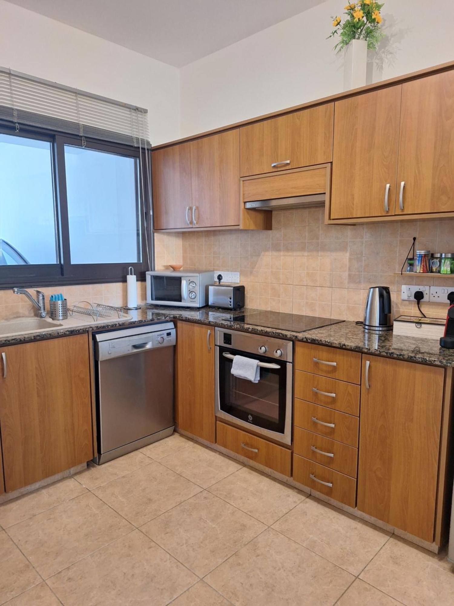 Pool Side 2 Bedroom Queens Gardens Complex Pafos Dış mekan fotoğraf